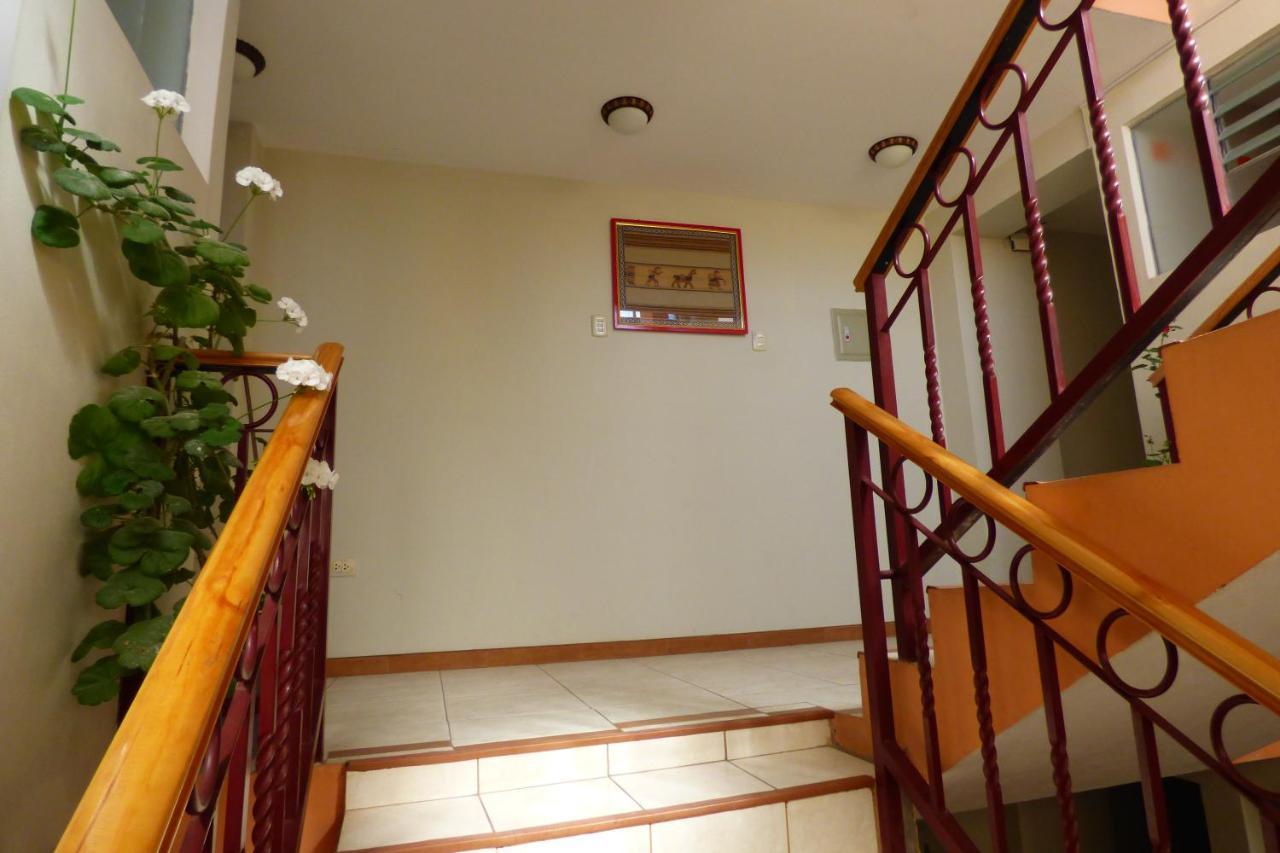 Manuelita House Panzió Puno Kültér fotó